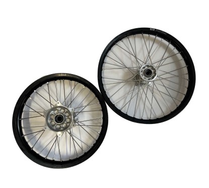 KIT WHEELS STANDARD 21"-18"